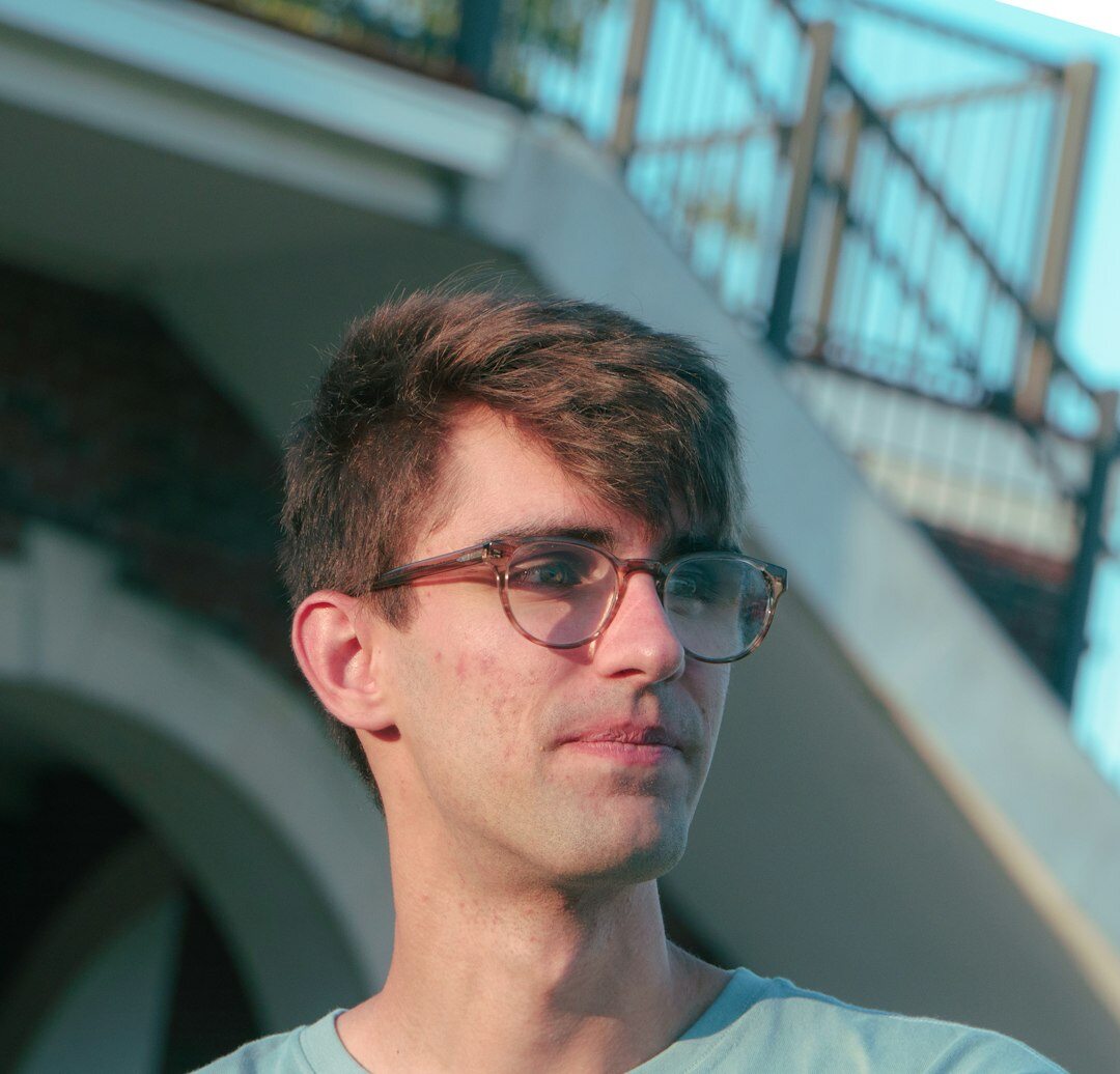 Portrait of a man with glasses